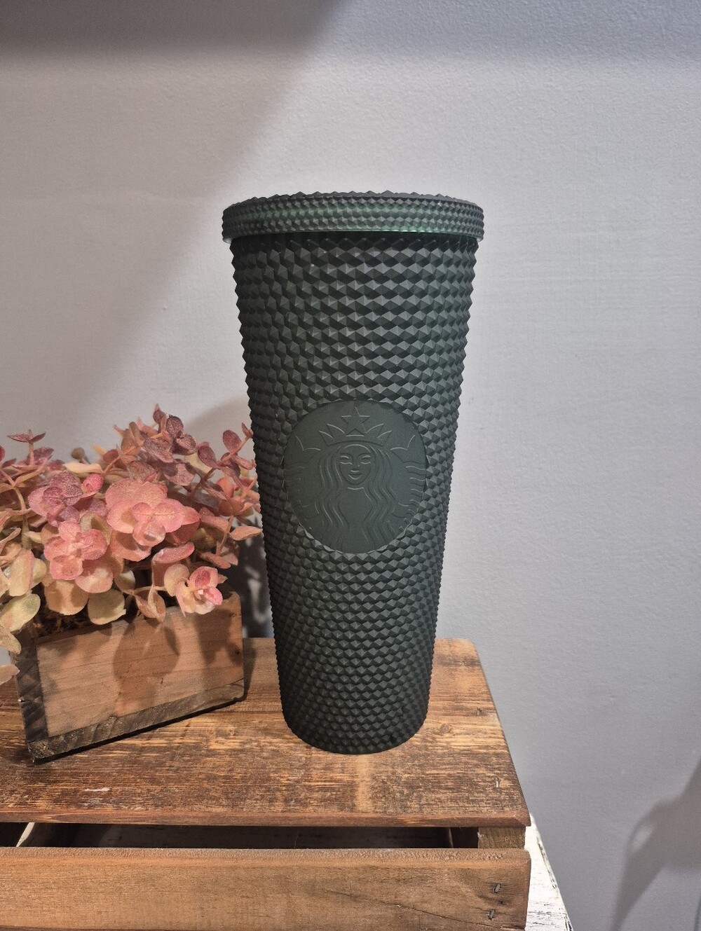 Starbucks Matte Dark Green Studded Venti Tumbler 24oz 2021 Authentic No Straw